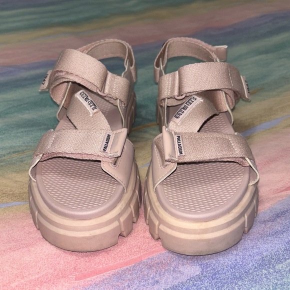 Palladium Women's Revolt Mono Sandals size 7 - Picture 4 of 8